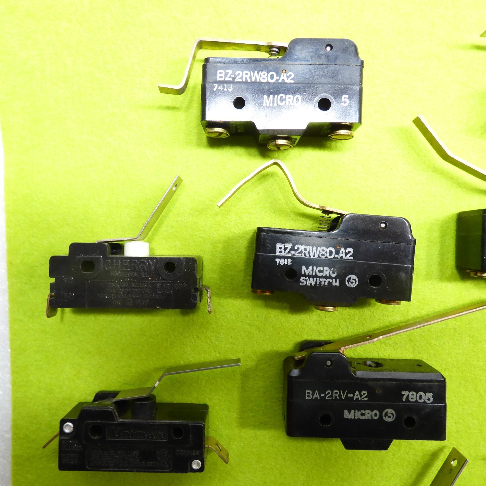 12 Micro switch lot lever action Honeywell Cherry Vnimax more microswitch