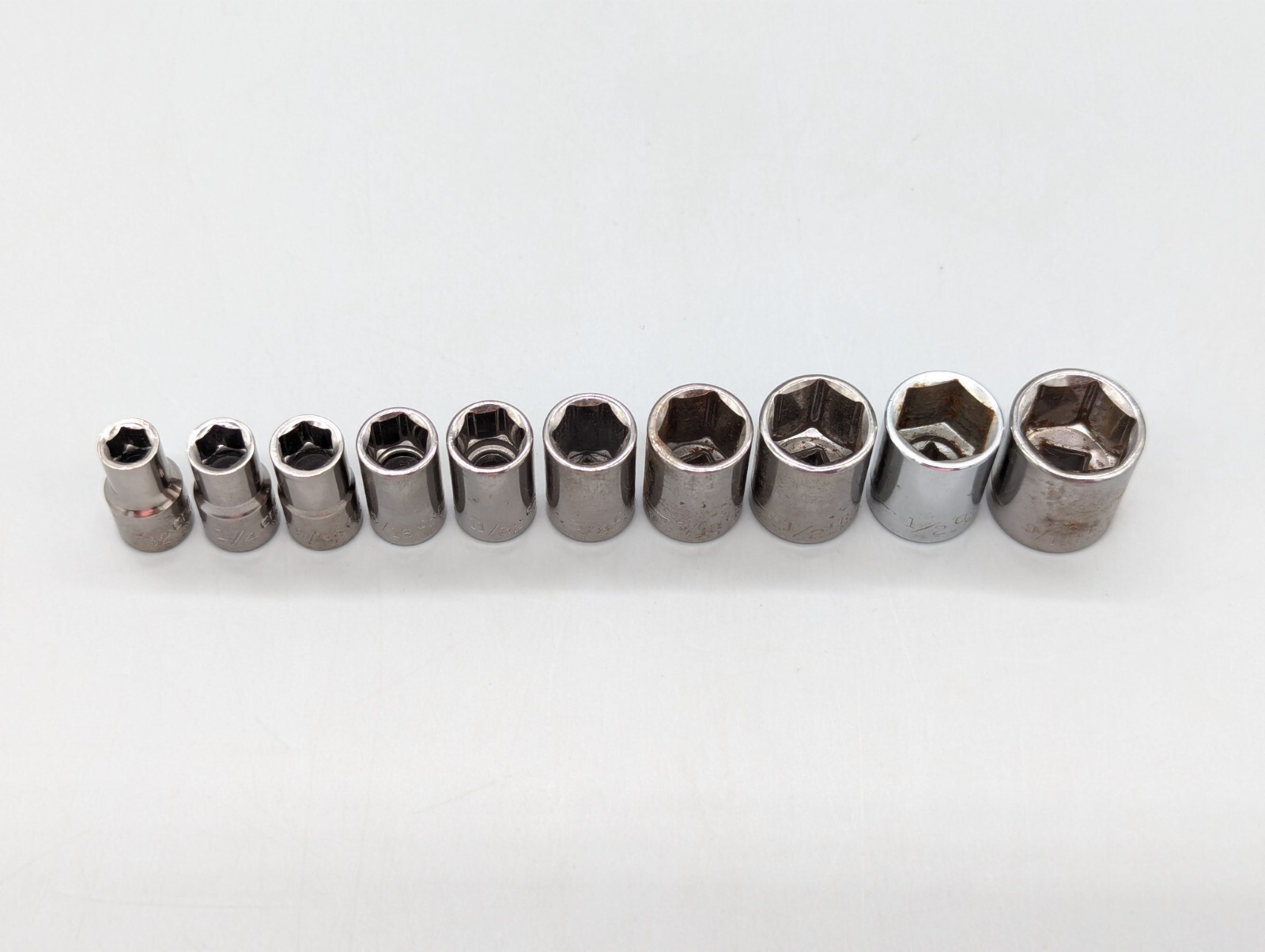 Craftsman 10 Vintage G2 SAE 1/4" Drive 6 Pt Shallow Sockets 9/16" 1/2" 7/16" +