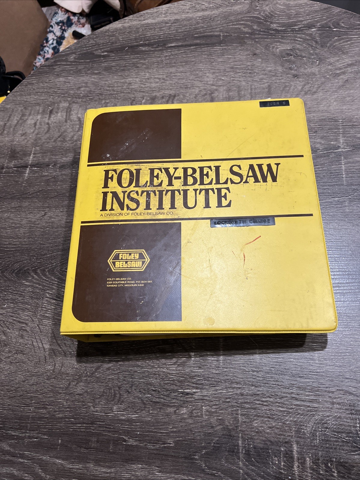 foley belsaw institute locksmith lesson 1-8 burglar alarm and security 1-24 READ