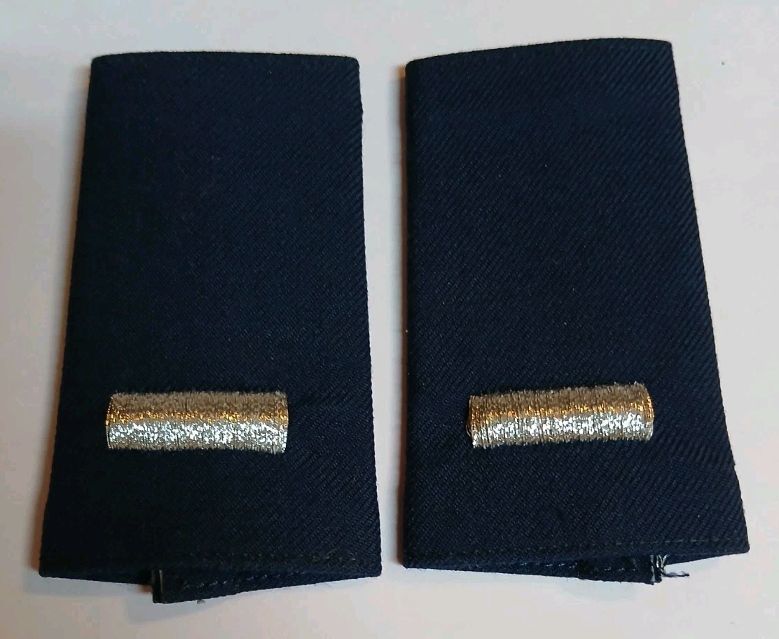 US Air Force Shoulder Epaulets Female 1st Lieutenant Small $12.98 Free Shipping