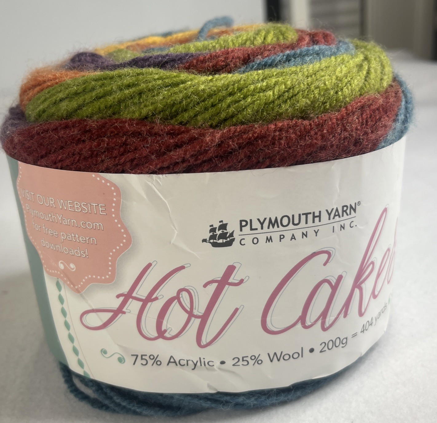 1 Plymouth Multi-Color Hot Cakes 75% Acrylic 25% Wool Blend 404 Yards - New