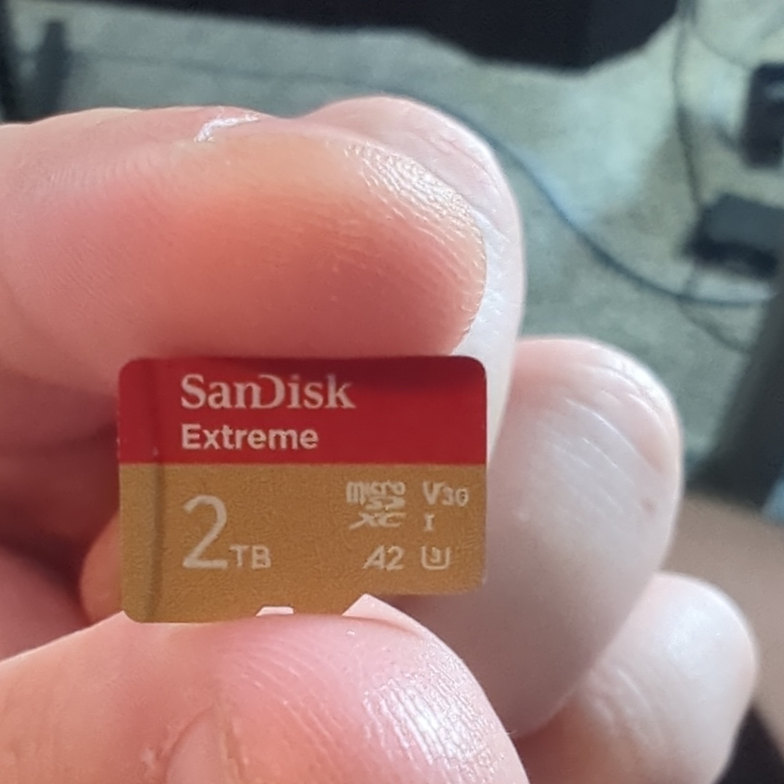 SANDISK 2TB Extreme microSDXC UHS-I Memory Card  - Up to 240MB/s, C1