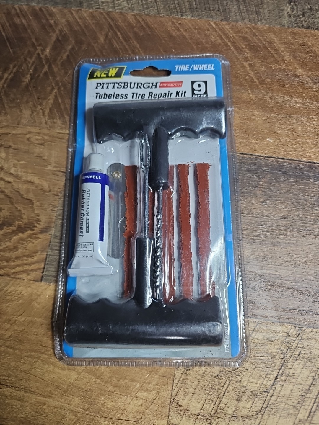 Pittsburgh Automotive 9 Pc Tubeless Tire Repair Kit 62611