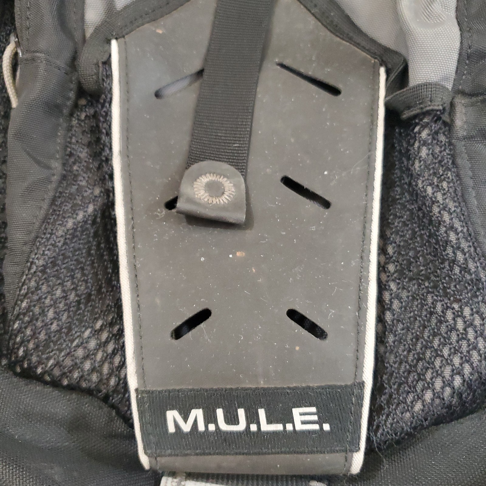 Camelbak M.U.L.E. Hydration Hiking Gray/Black Backpack **No Bladder!!!**