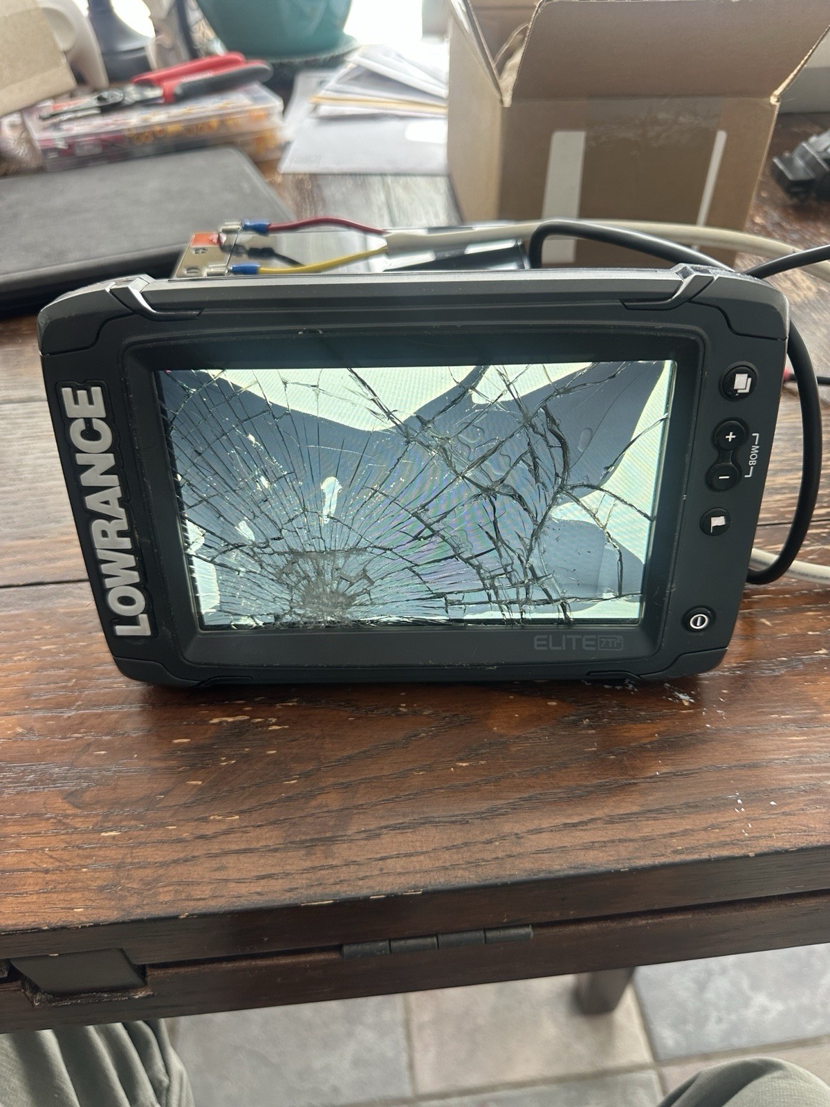 Lowrance Elite 7 Ti2 Head Unit ONLY - CRACKED SCREEN - PARTS ONLY