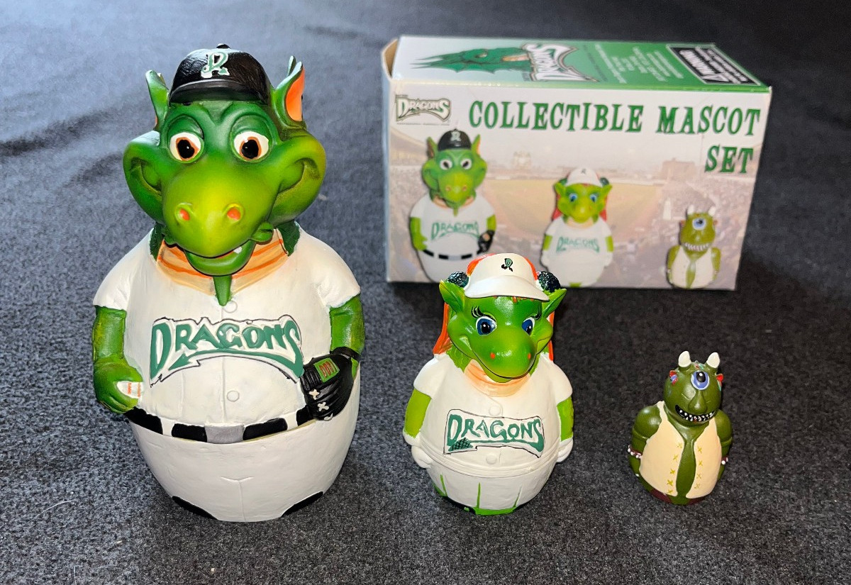 2004 DAYTON DRAGONS BASEBALL MASCOT SET - NESTING DOLLS - 3 in Original Box