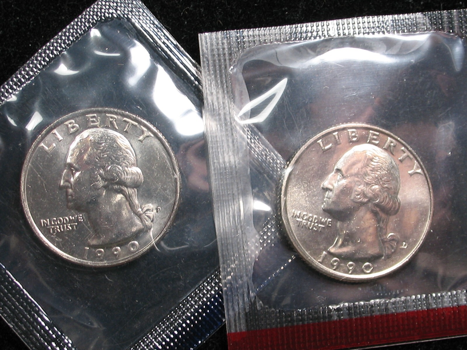 1990 P & D BRILLIANT UNCIRCULATED * WASHINGTON QUARTERS * ORIGINAL MINT CELLO