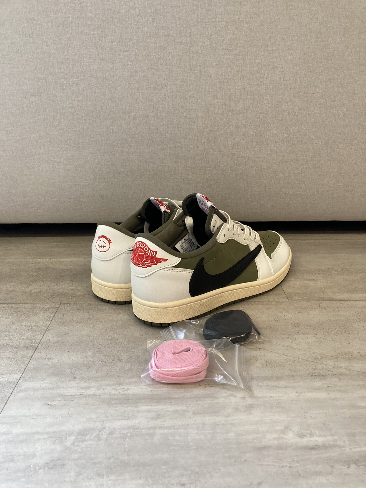 Size 11 - Jordan 1 Retro Low OG SP Travis Scott Medium Olive (NO BOX) Nike