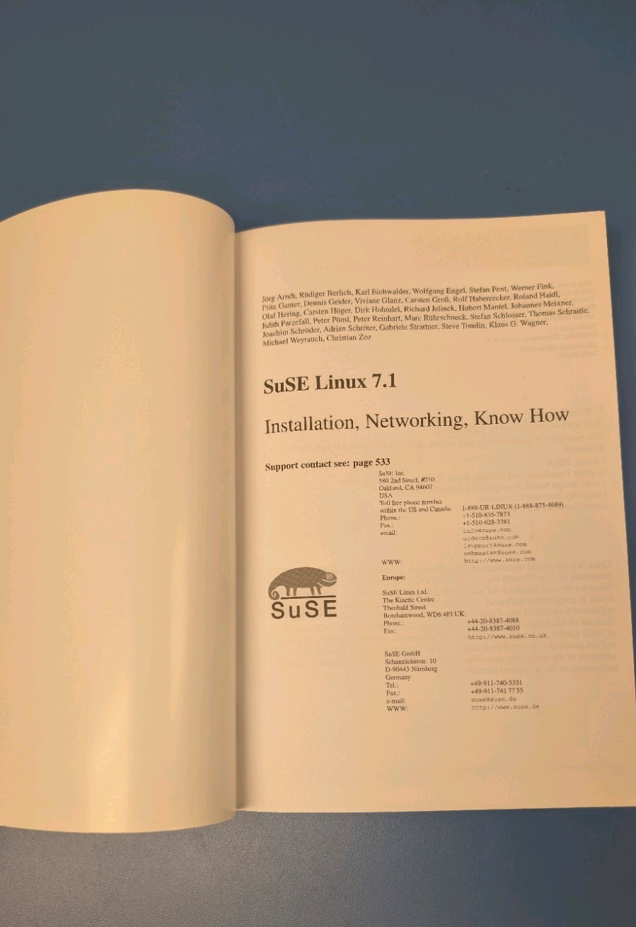 Suse Linux 7.1 Professional (CD-ROM, 2001) Big Box Vintage Software