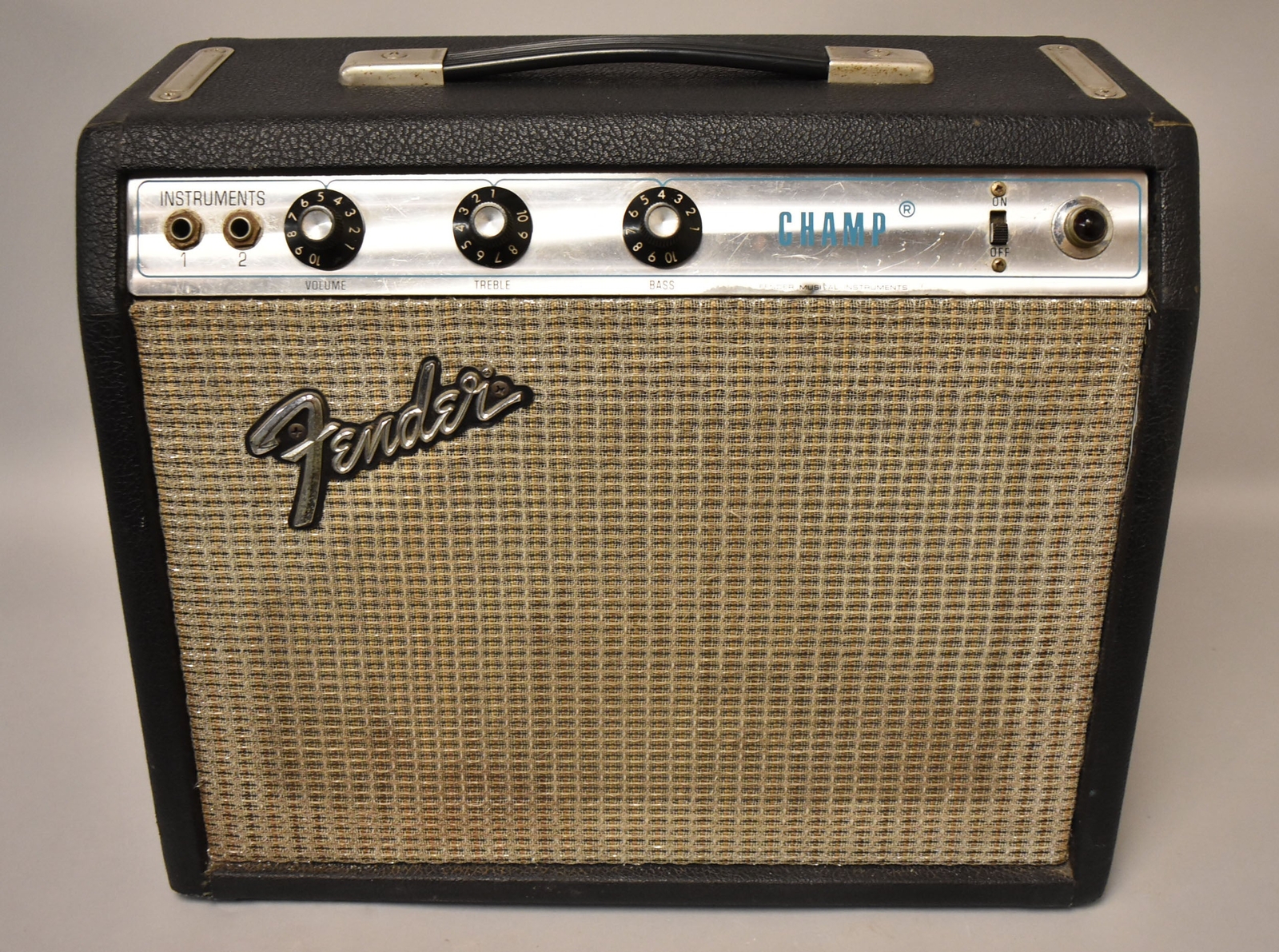 1973 Fender Champ 1x8 Combo Amplifier Silverface