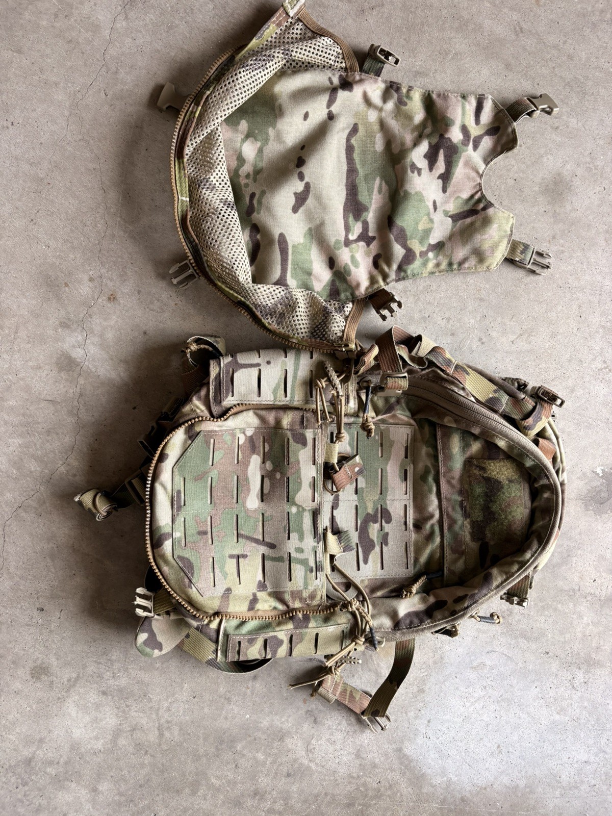 Eagle Industries BTAP Beaver Tail Assault Pack & Zip-On Panel Matrix Multicam