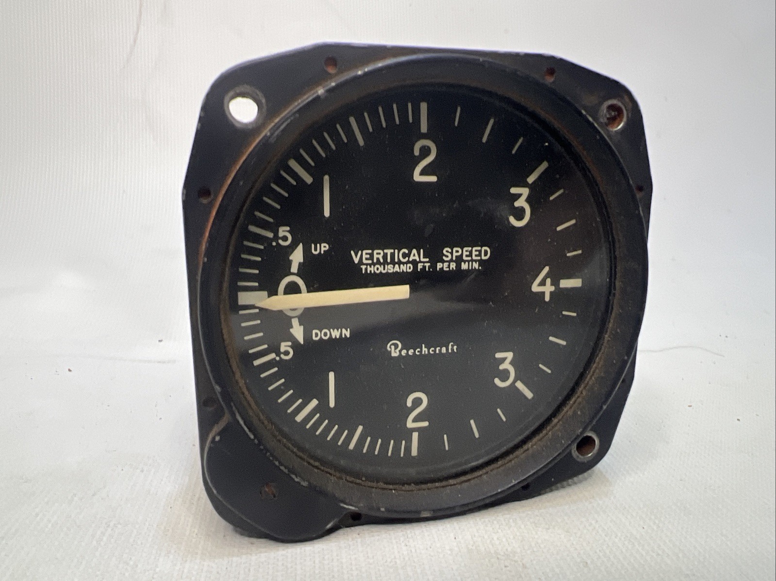 Beechcraft Vertical Speed Indicator Weston / Garmin No. 22-204-02-A
