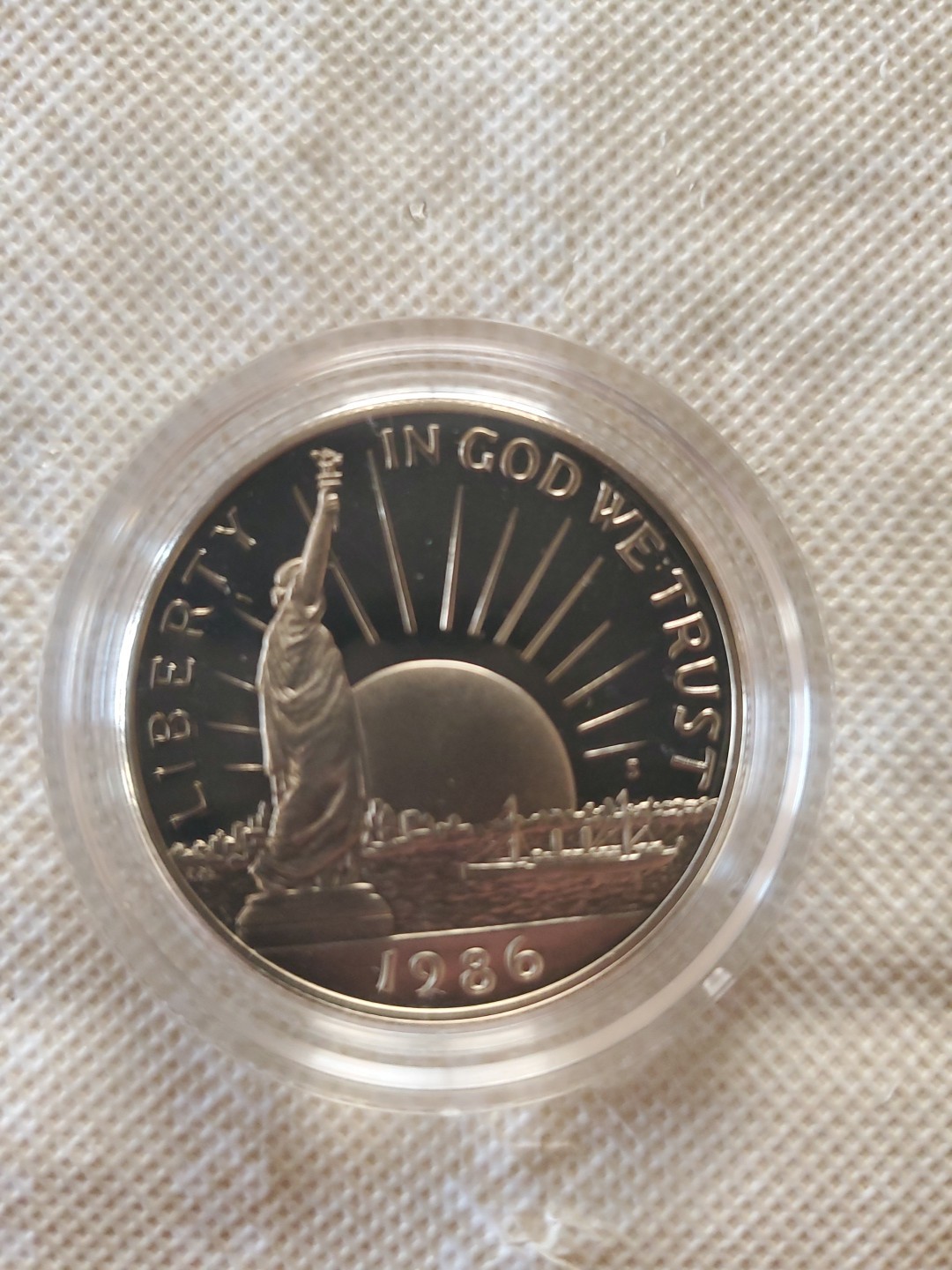 1986-S Half Dollar Proof Statue Liberty Ellis Island 50 cent 1986 Coin In Box