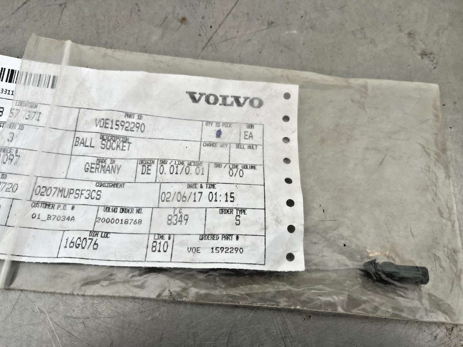 1592290  GENUINE  Volvo  BALL SOCKET  VOE1592290    Ingersoll Rand