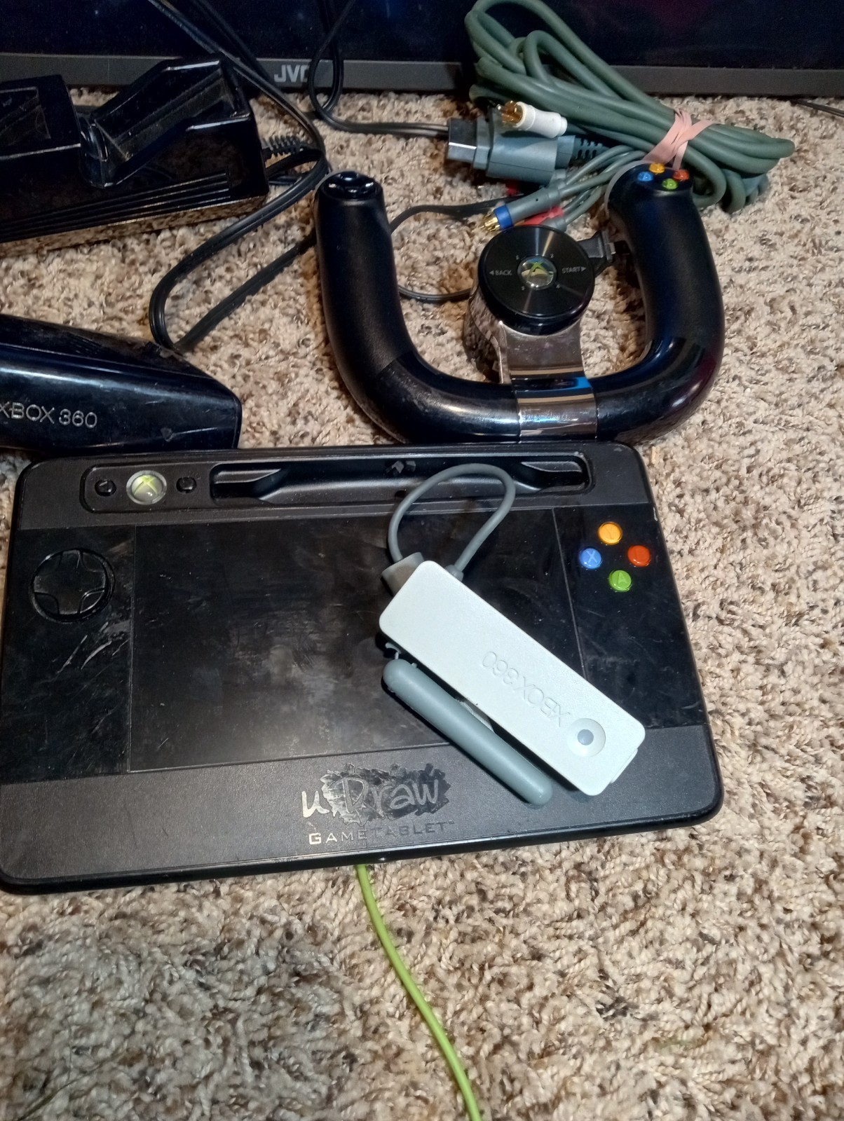 xbox 360 LOT accessories, wheel, Kinect,charger