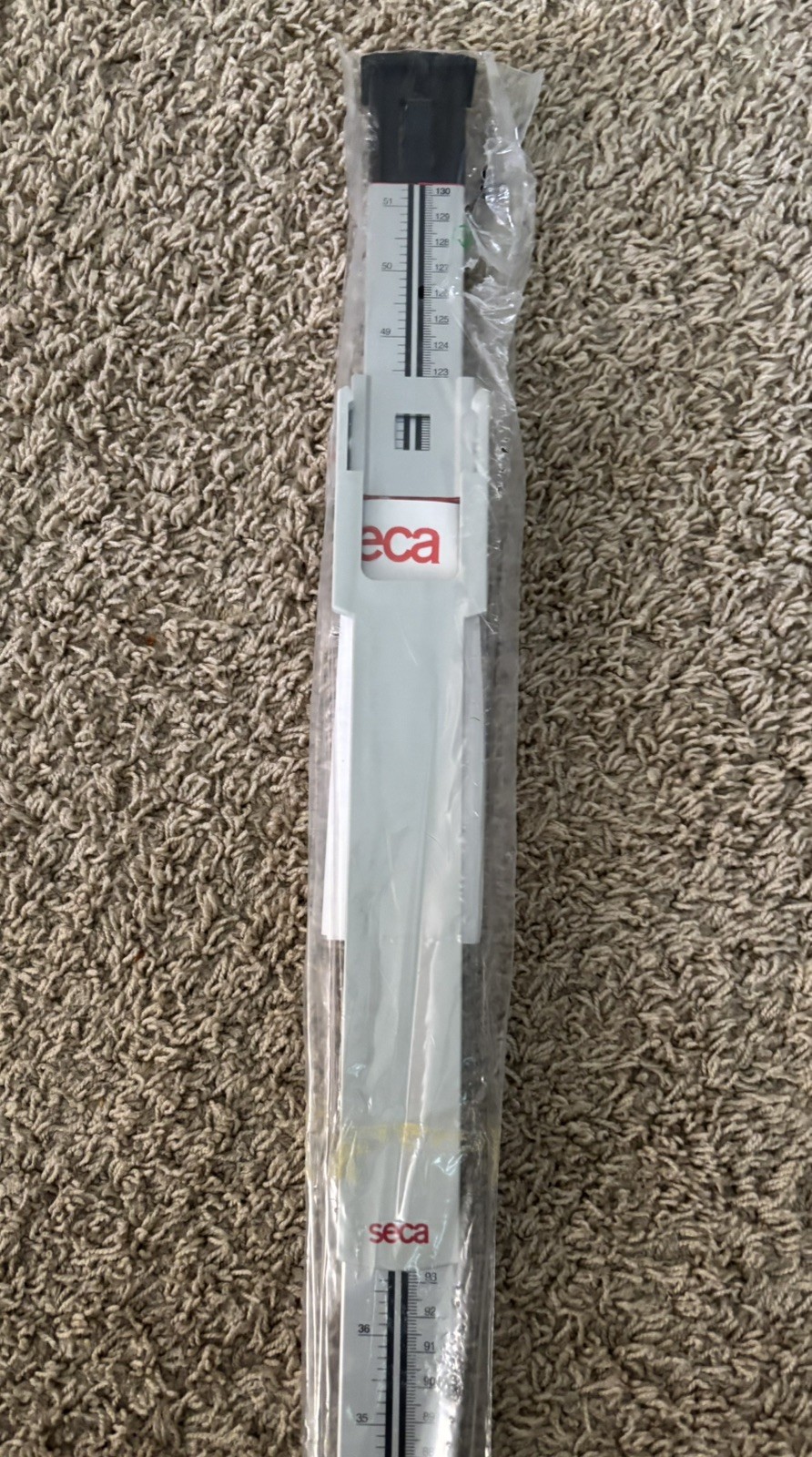 SECA 220 Telescoping Stadiometer NEW!!