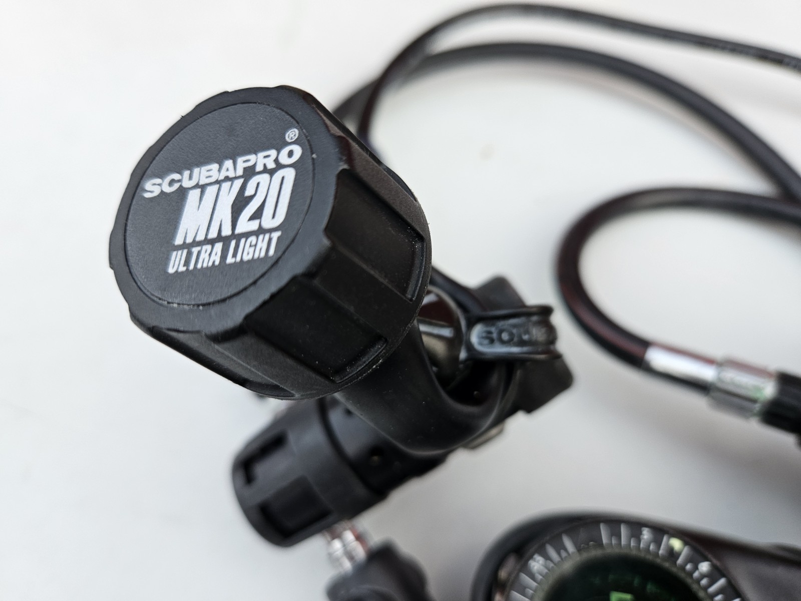 Scubapro EDI Air Integrated Dive Computer Console w/ Compass & R380 Regulator