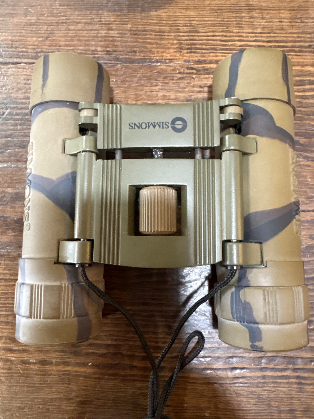 Simmons Prosport 10x25mm Binoculars FOV 288 Ft @ 1000 Yards