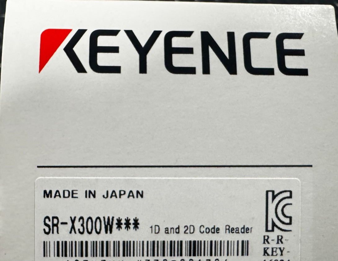 Keyence SR-X300W Barcode Reader Scanner PLC SRX300W New