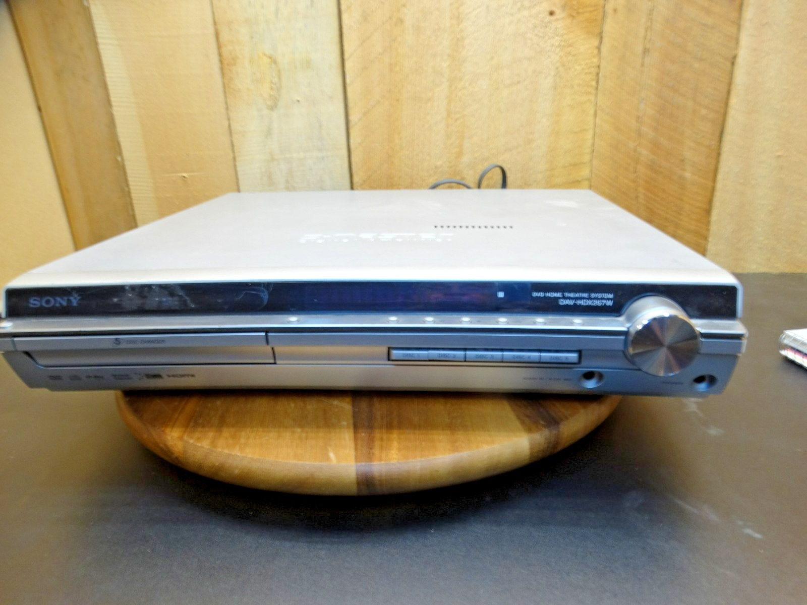 Sony DAV-HDX267W 5 Disc DVD AM/FM Receiver Home Theater System -Tested & Working