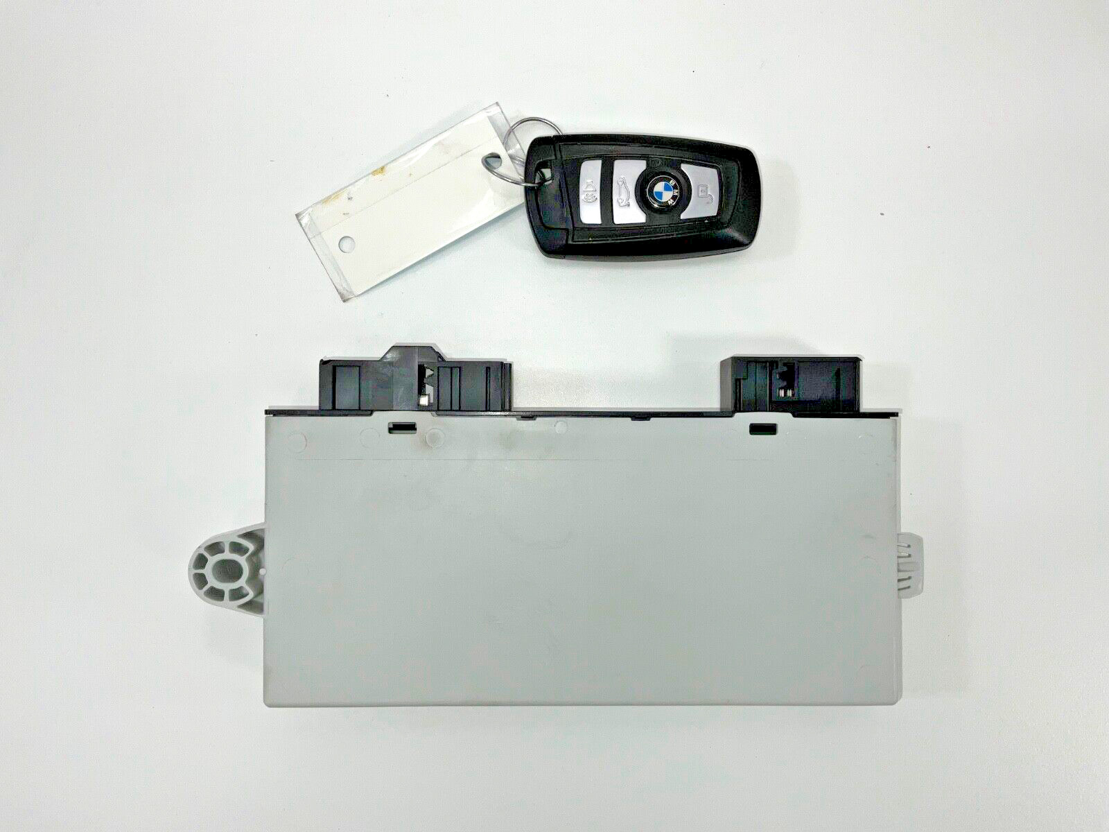 2012 BMW 550i Central Locking Module w/ Key Keyless Entry 9268751 OEM