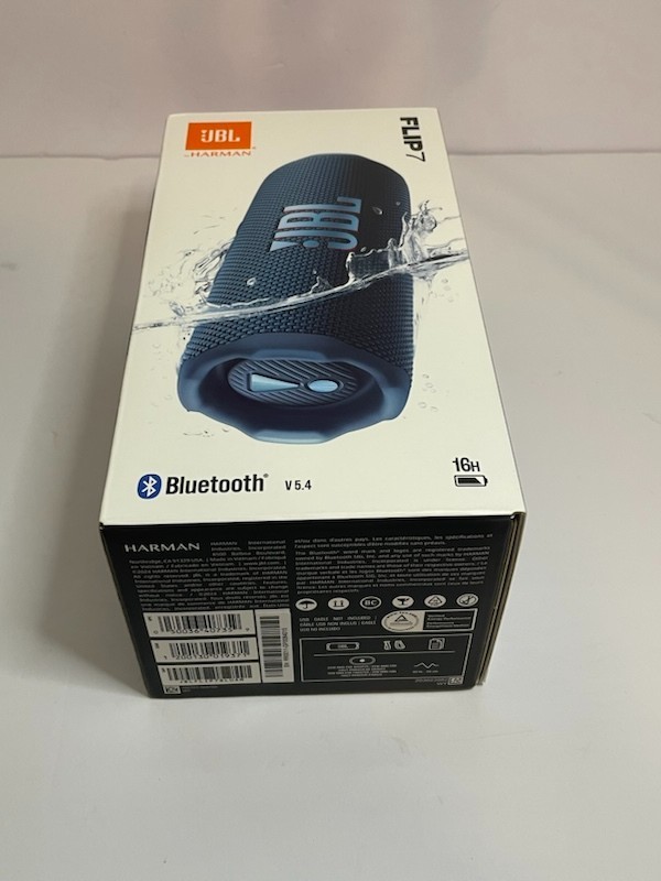 JBL Flip 7 Wireless Bluetooth Speaker Compact Size in Vibrant Blue Tone