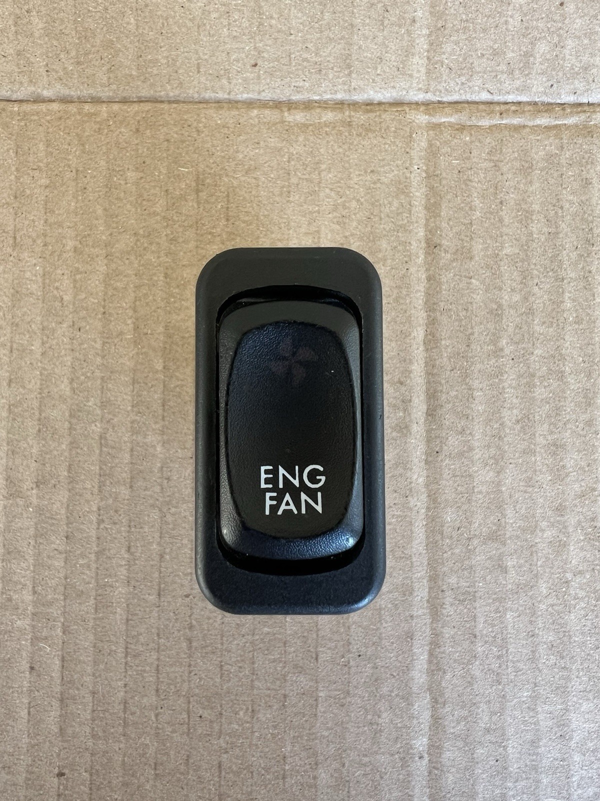 Engine Fan Rocker Switch USA9941A06-22523-016