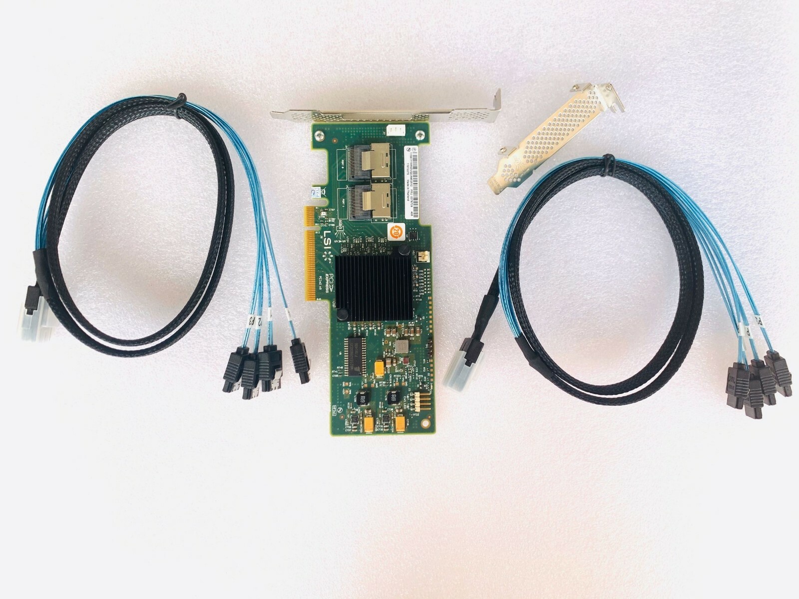 LSI 6Gbps SAS/SATA HBA 9200-8I IT Mode ZFS FreeNAS unRAID + 2*SFF-8087 SATA