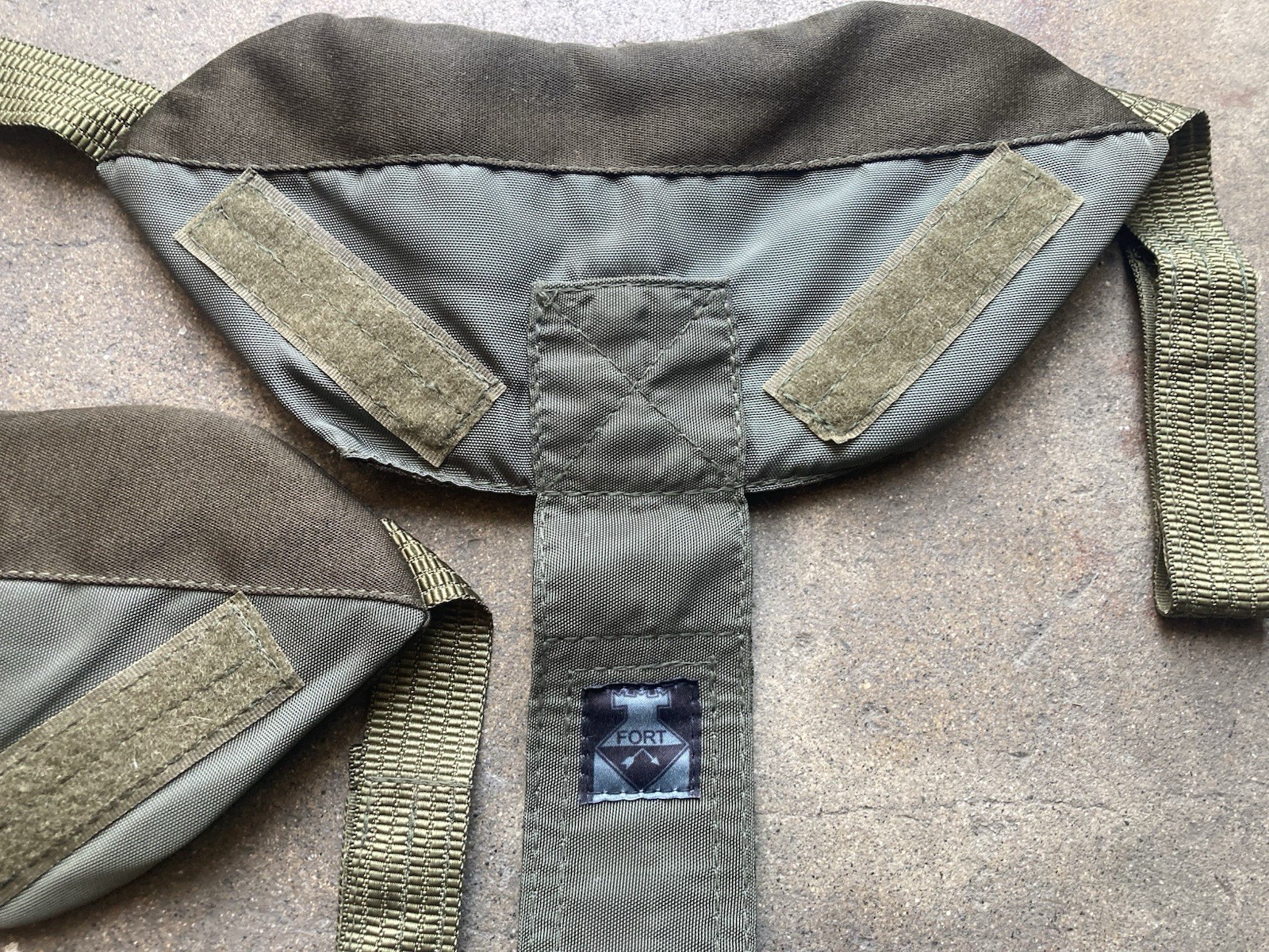 Replica FORT Defender 2 Necks by Bastion - great condition