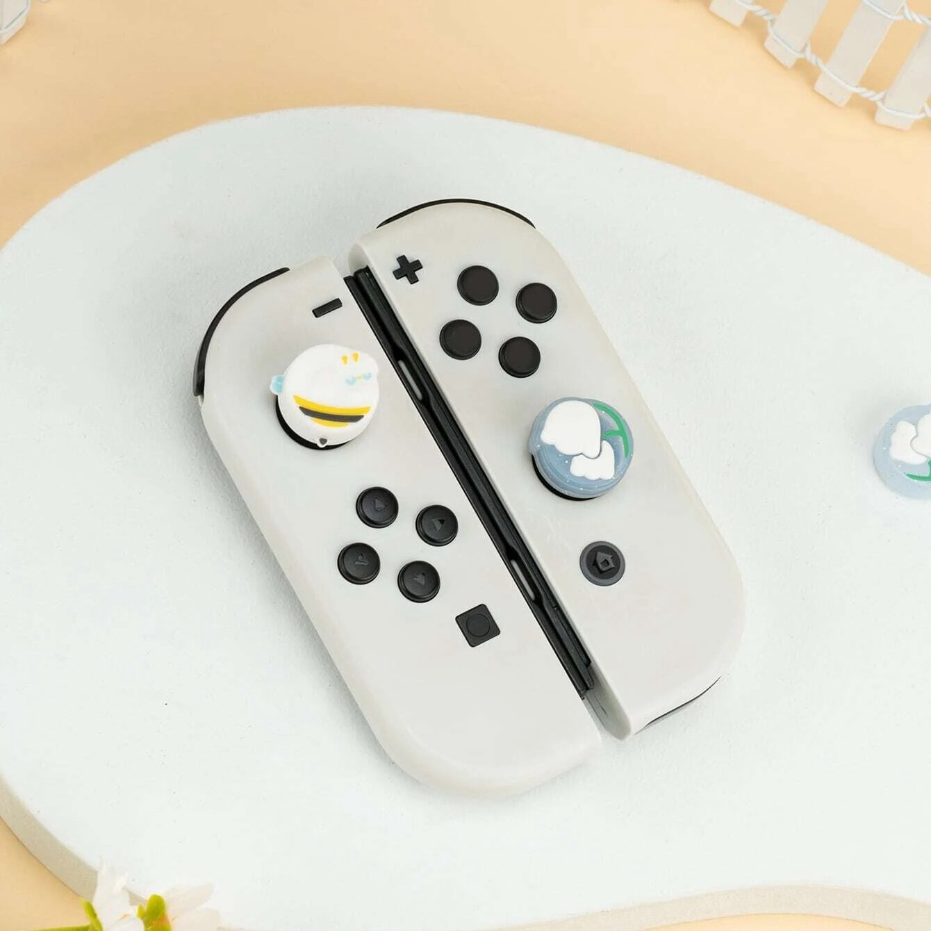 GeekShare 4PCS Thumb Grips Caps for Nintendo Switch / Lite / OLED Soft Silicone