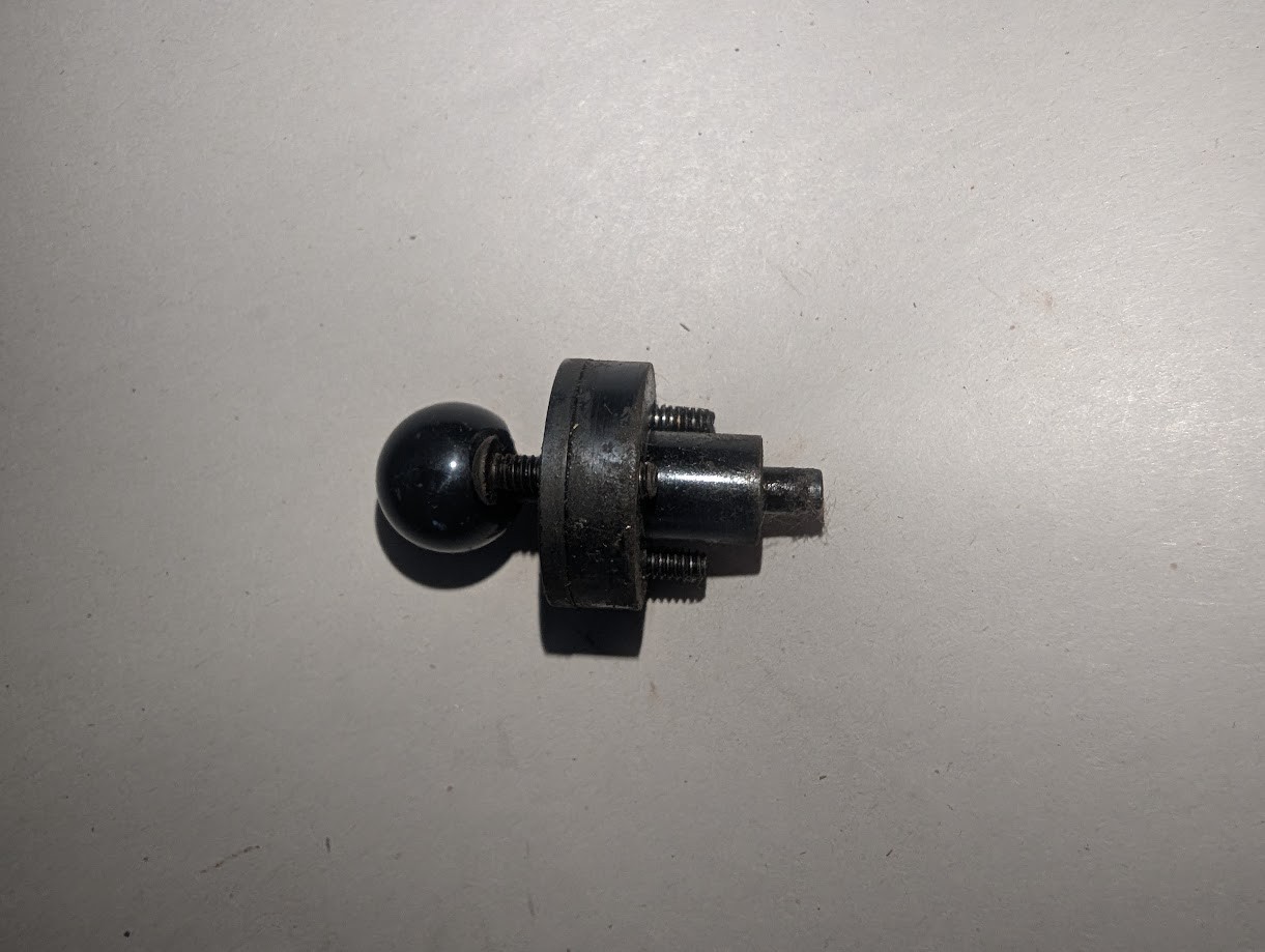 LEVIN LATHE 10MM SPINDLE HEASDSTOCK LOCKING LOCK ASSEMBLY