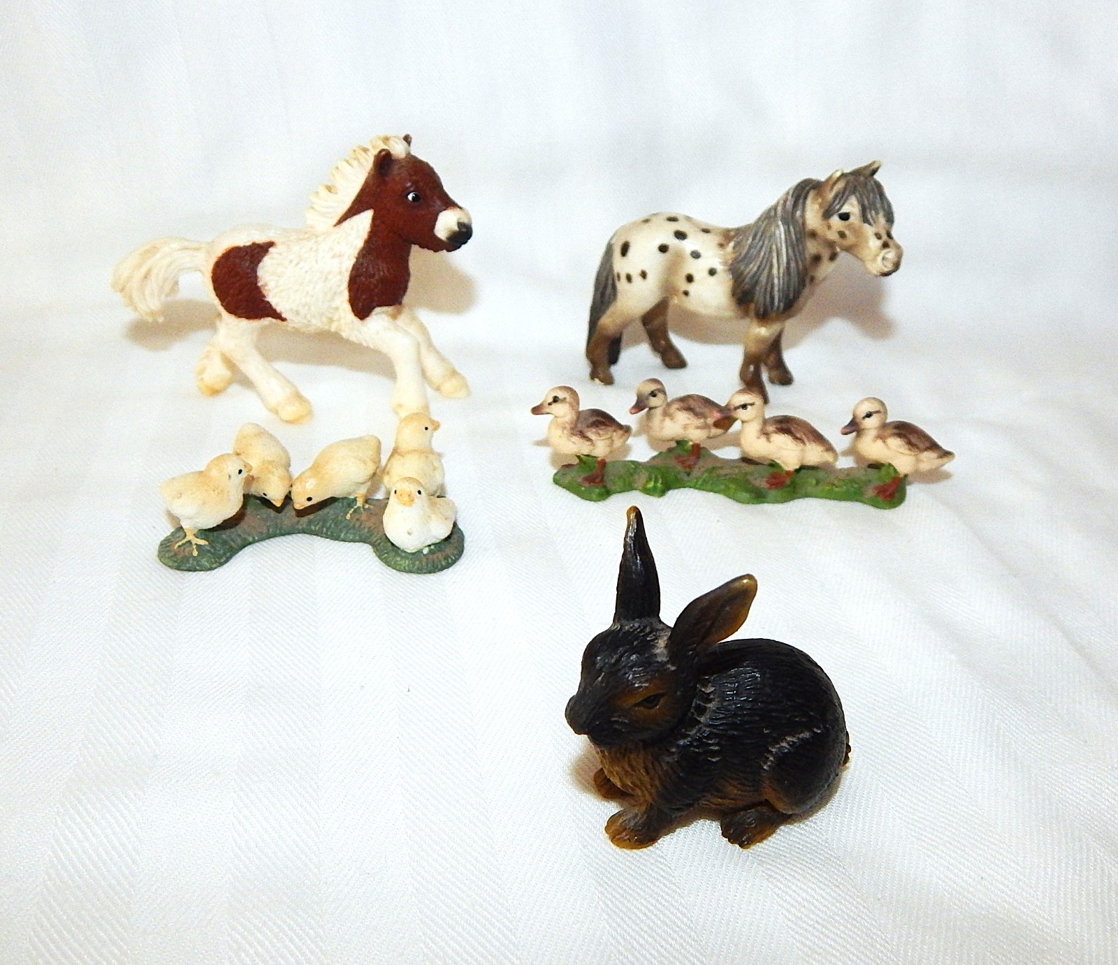 Lot of 5 Schleich Mini Animals Figures