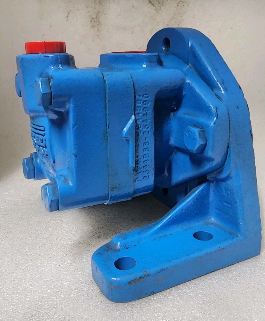 Vickers Vane Pump V114351C10 Quick Ship NOS