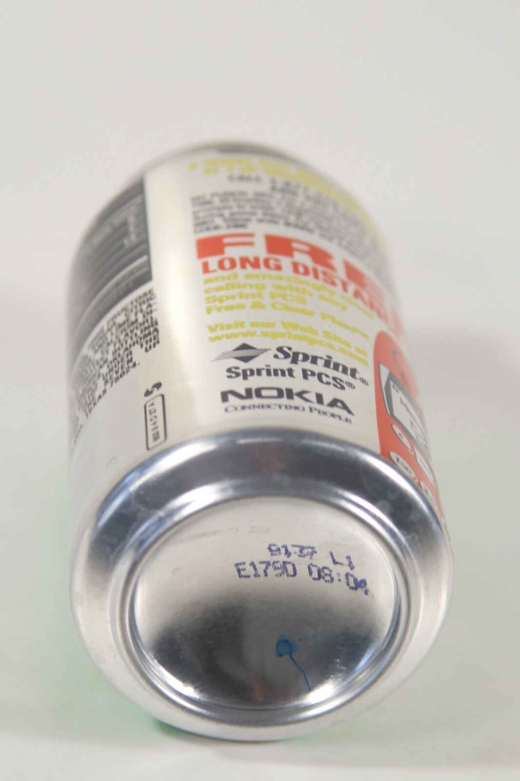7-Up Soda Can - 12oz