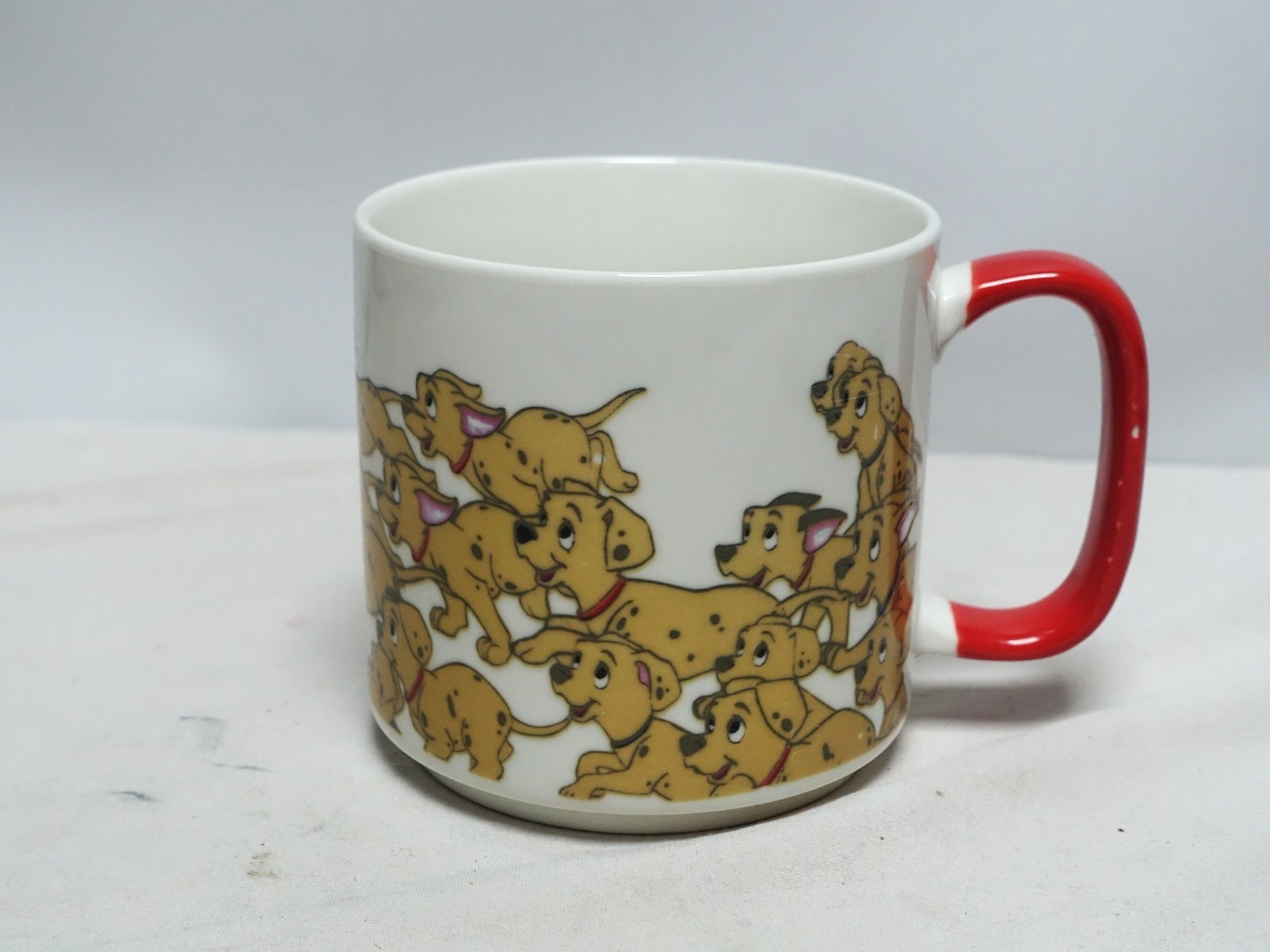 Disney mug 101 dalmations by paladone VGC