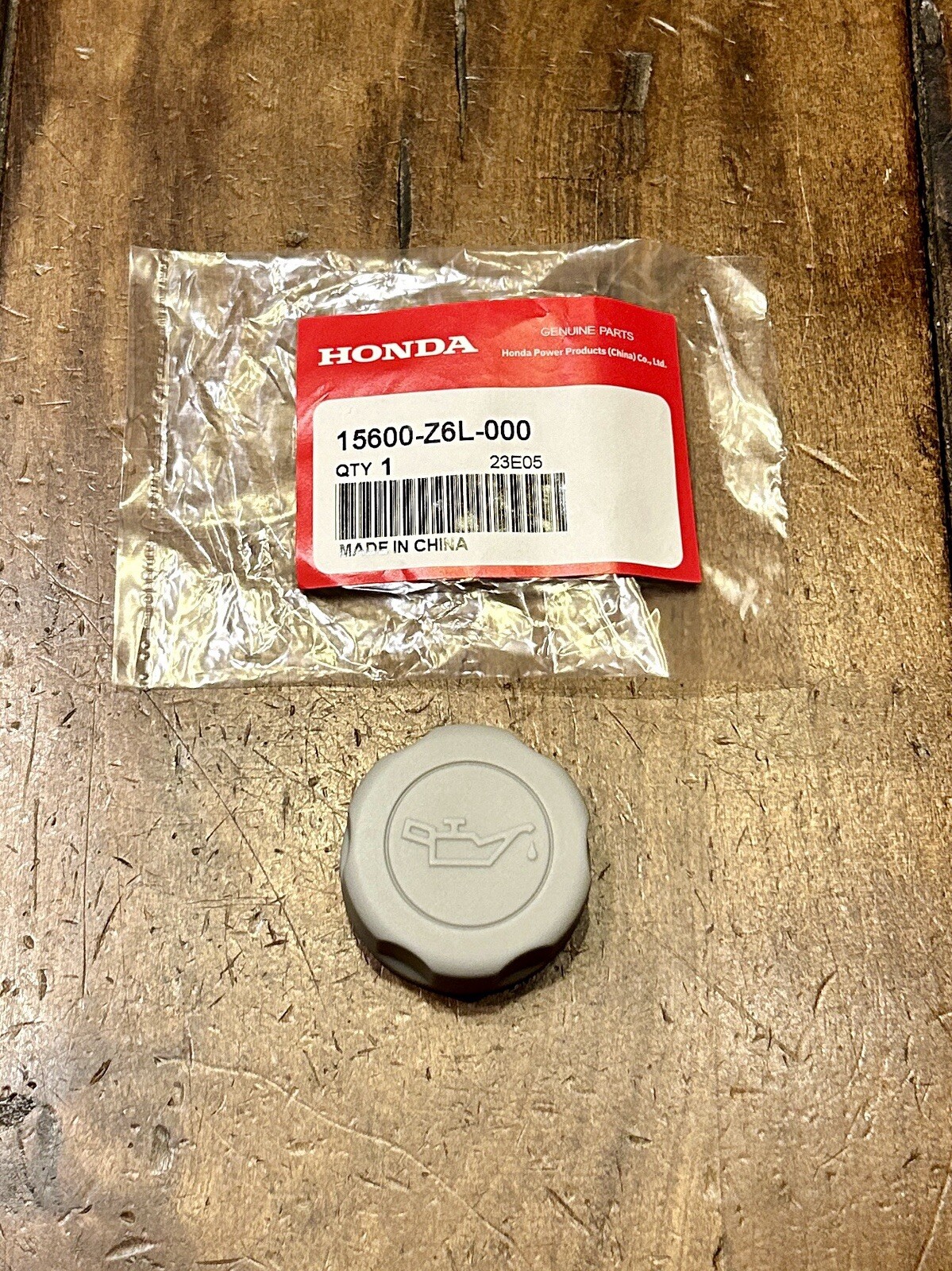 HONDA Oil Filler Cap EB10000 GX630 GX660 GX690 15600-Z6L-000 Genuine OEM