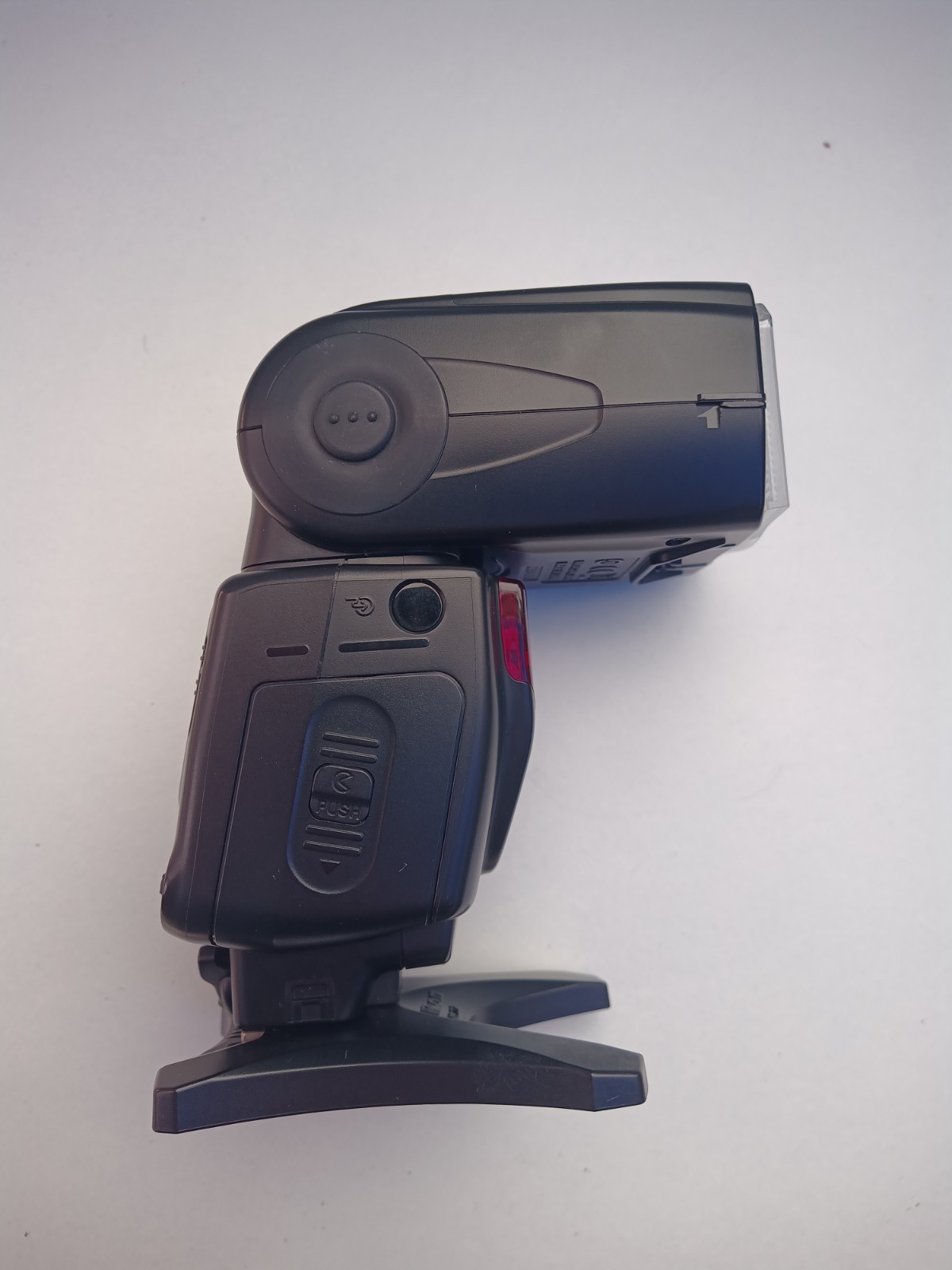 MINT w/Case] Nikon SB-700 Flash Speedlight TTL Shoe Mount