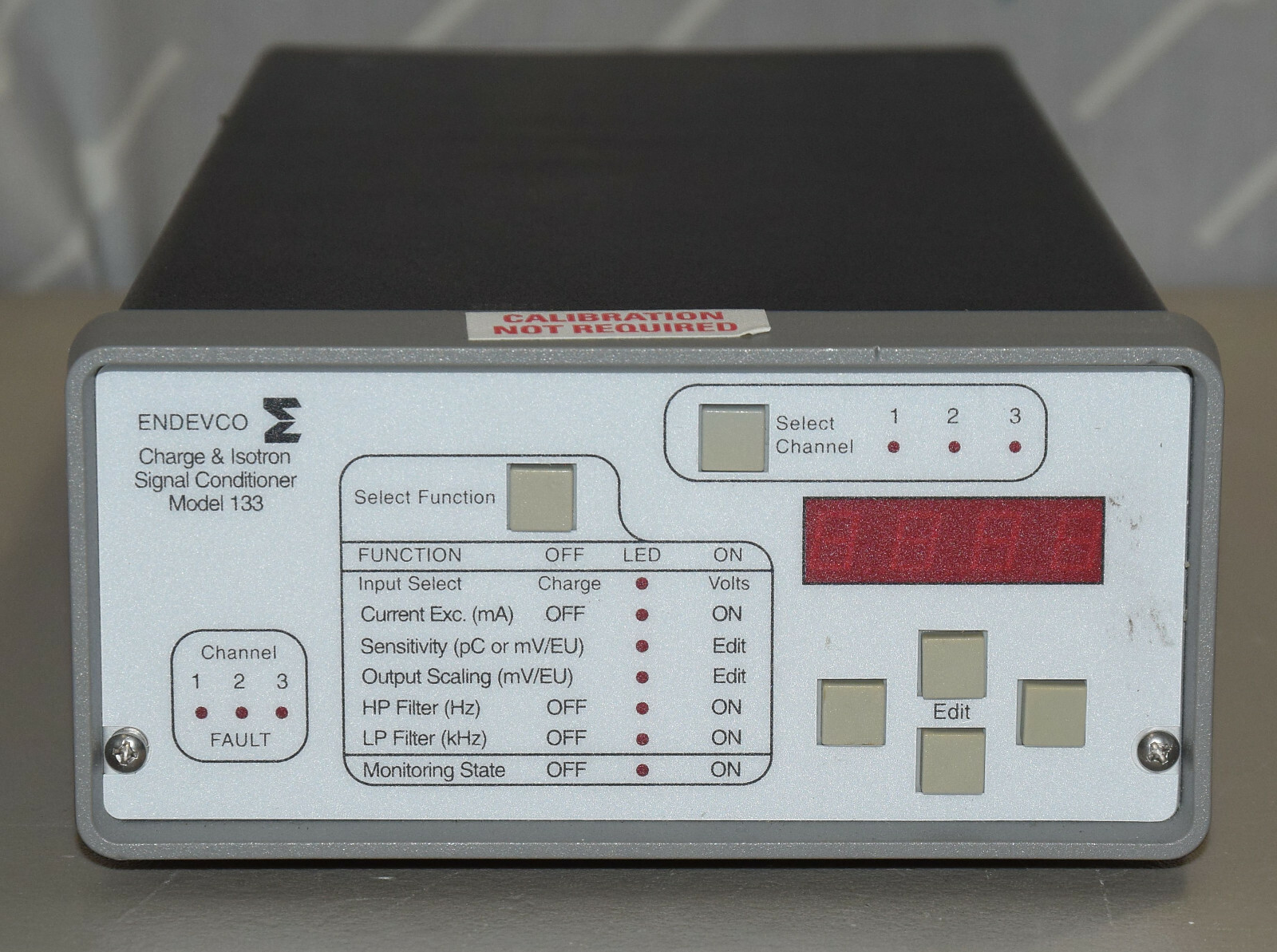 Endevco Charge & Isotron Signal Conditioner Model 133 3 Channel Untested AS IS