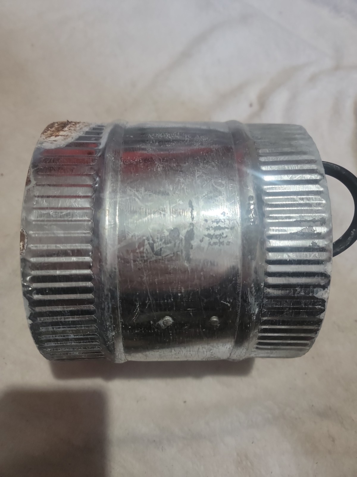 6 Inch Inline Duct Fan  Rust on Housing but Works Great + Rubber Mounts Old