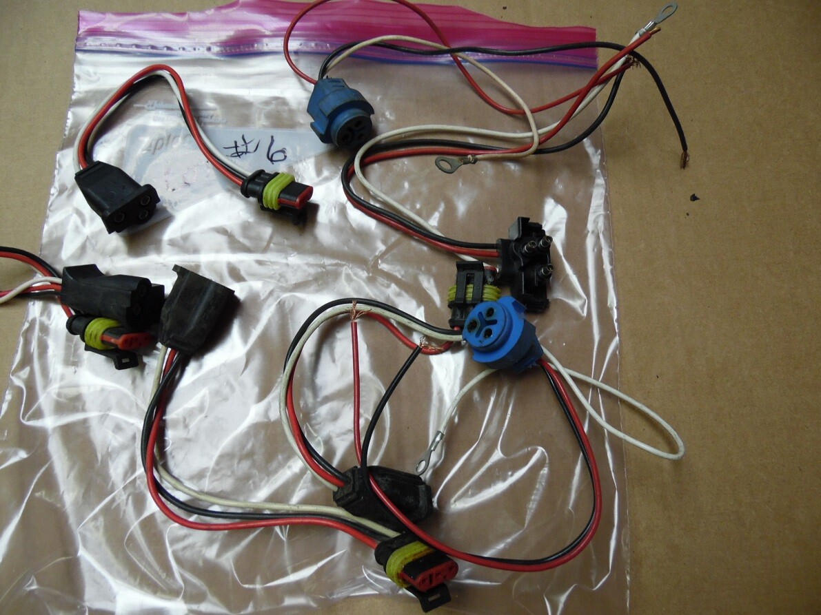 Truck / Trailer 7 Piece Mechanics Assortment of Electrical Pigtails