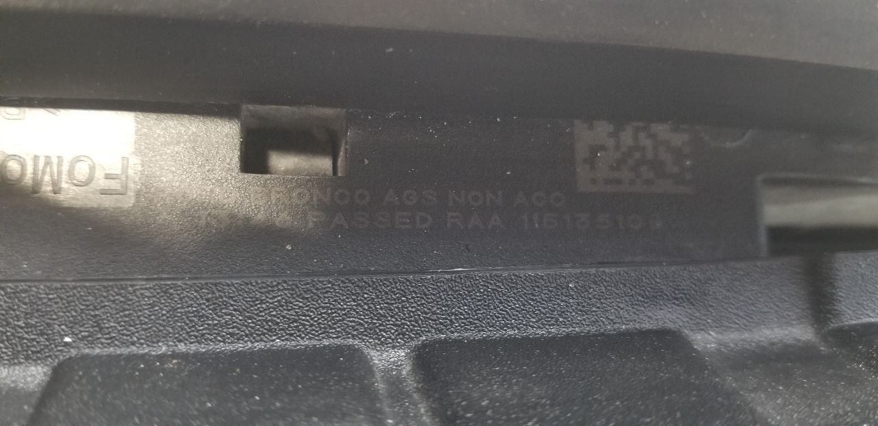 24 FORD BRONCO LOWER AIR SHUTTER 2.3L WITHOUT ADAPTIVE CRUISE