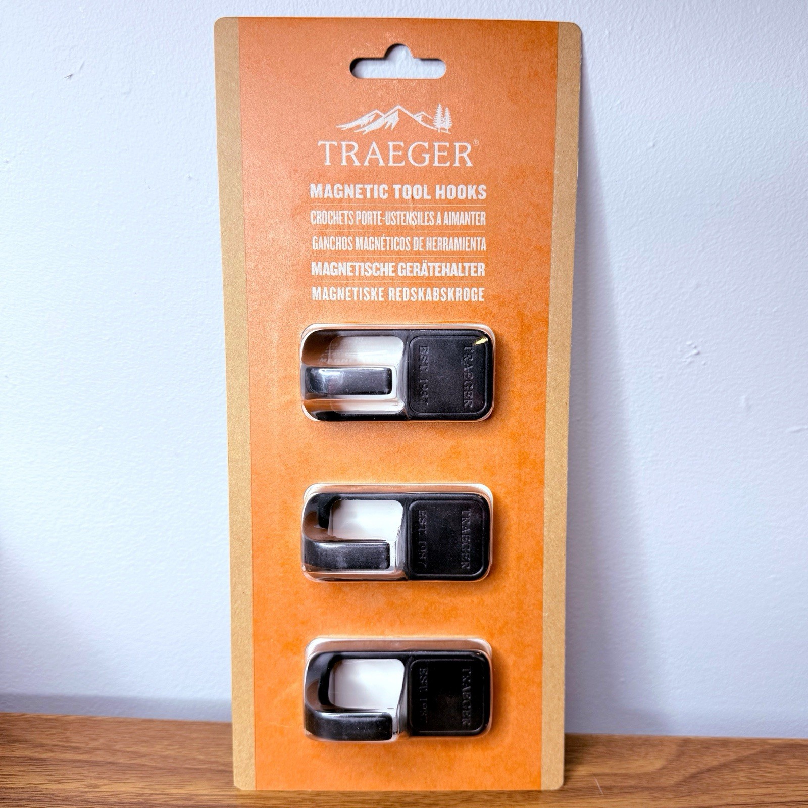NEW Traeger Grill Hopper 3 Piece Black Heavy Duty Magnetic BBQ Tool Hooks BAC536