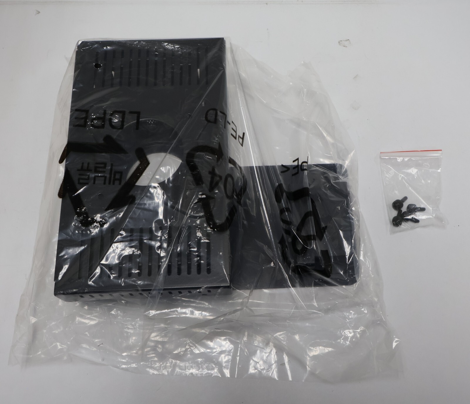 Dell Wyse 7010/7020 Thin Client Dual Mounting Bracket / CN-05PRKM-78080-653-0208