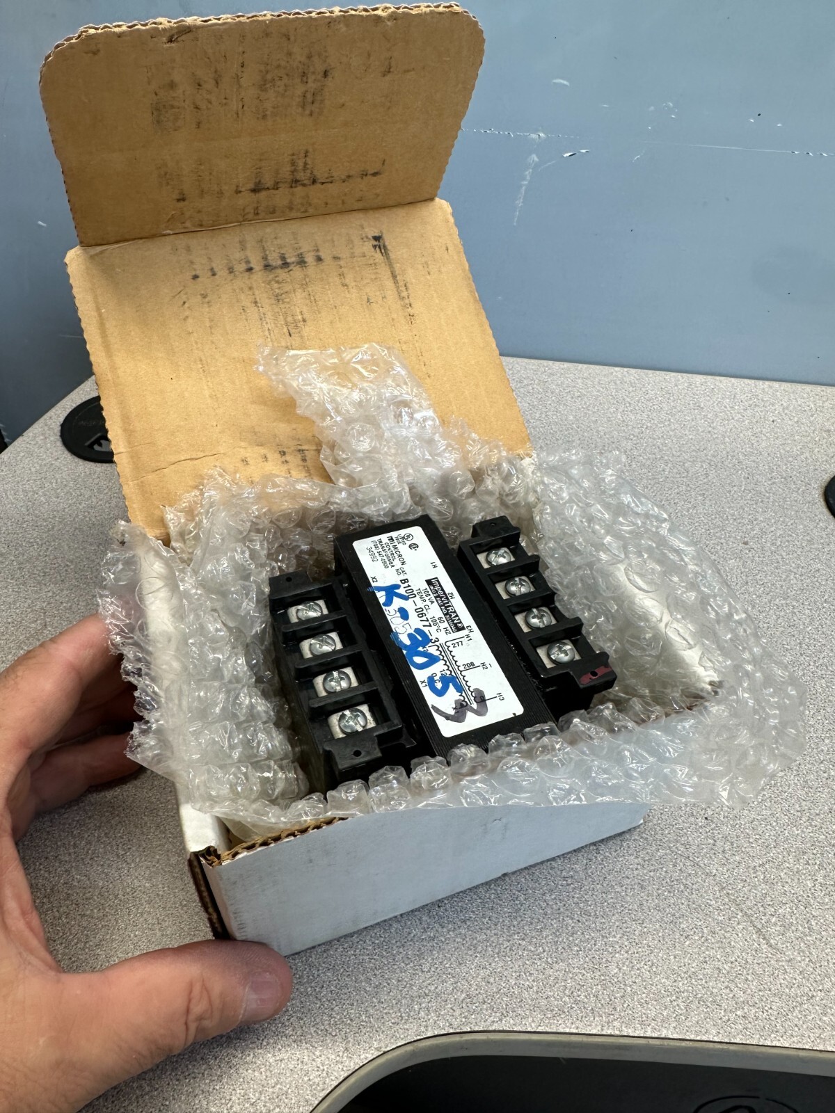 IMPERVITRAN B100-0677-3 CONTROL TRANSFORMER 277/208V. FREE SHIPPING