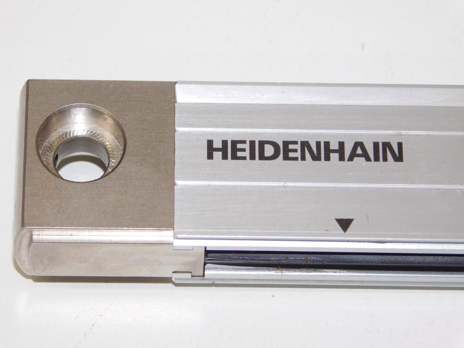 Heidenhain LC 485 689680-05 Absolute Sealed Linear Encoder System 1097316-01