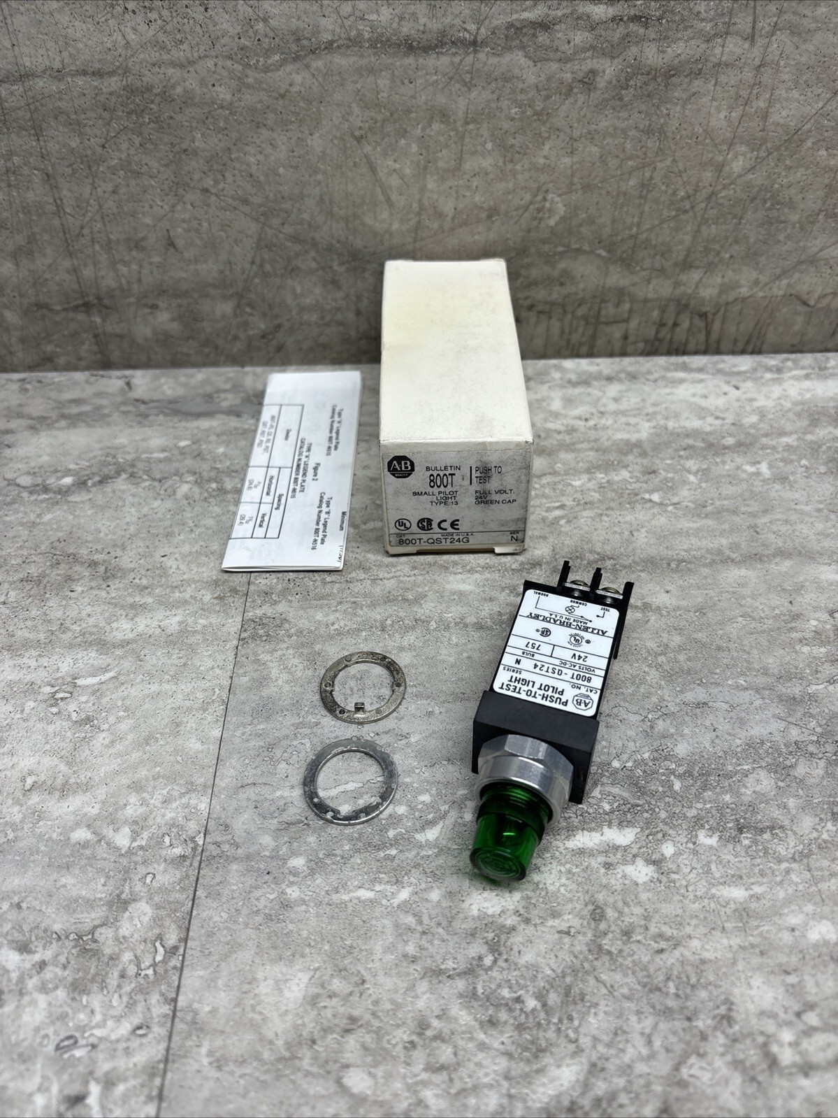Allen Bradley 800T-QST24G Small Round Pilot Light W/ Green Lens, 24VAC/DC, New