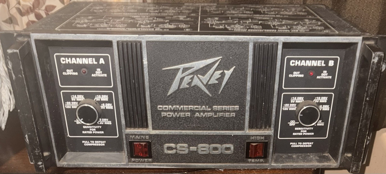 Peavey CS-800 Commercial Power Amplifier-Vintage Powers On