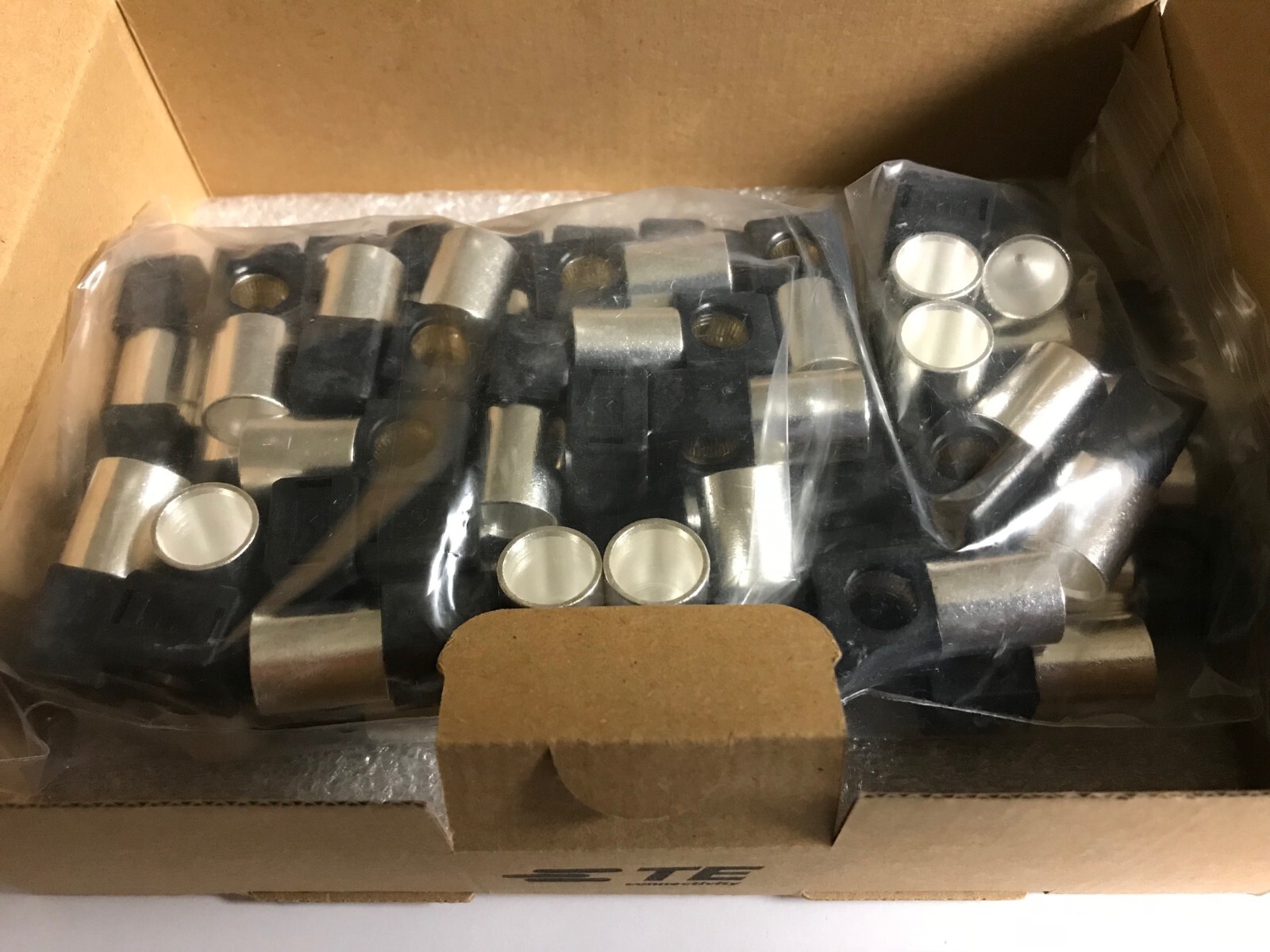 Lot of 50 Pcs TE 6648234-1 Rapid Lock F Socket Connectors - BRAND NEW SEALED
