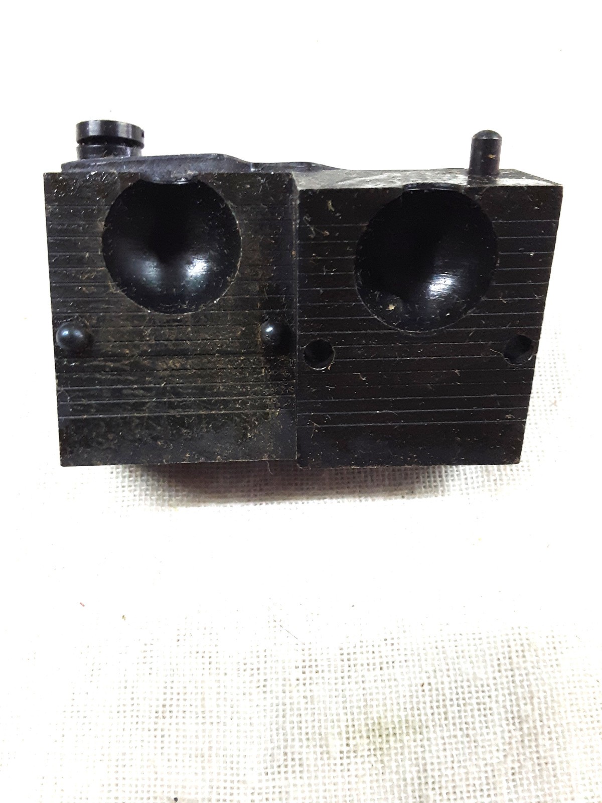 LYMAN  690 ROUND BALL   12 GA. BULLET MOLD MOULD .690  .69 RB