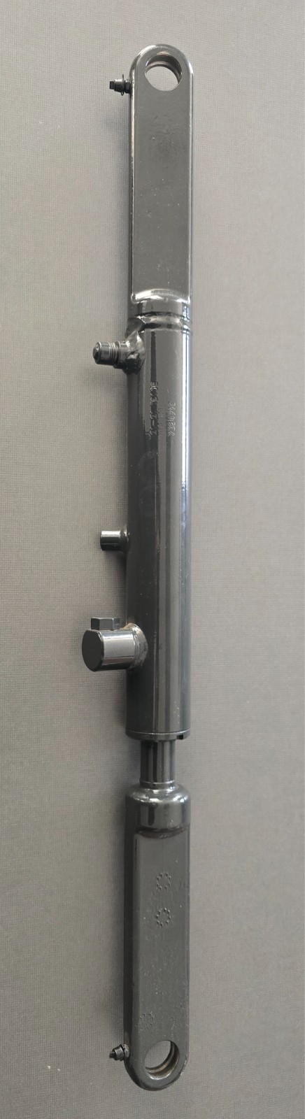Bobcat Bobtach Hydraulic Cylinder 7384710